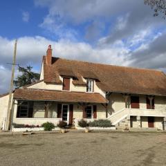 Gîte Saint-Pourçain-sur-Sioule, 5 pièces, 9 personnes - FR-1-489-60