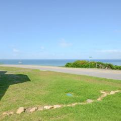 South Seas Beachfront Apartments