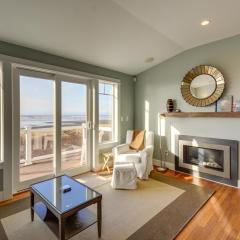 Oceanfront Moclips Retreat with Beach Access and View!