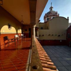 HOTEL PUERTO MORELOS cuernavaca