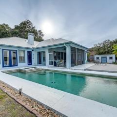 Odessa Lake House with Private Pool and Screened Lanai