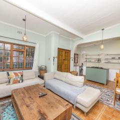 Beachside 2BD Home in the heart of Sea Point!