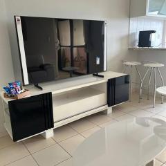 Flat completo no centro.