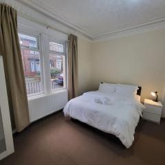 2 Bedroom Flat - both rooms are ensuite