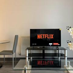 Beautiful 1 Bed Apartment City Centre Birmingham! Awesome Location!