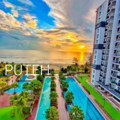 PUTEH Timurbay Beachfront Private SEA view Suite Kuantan