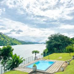 Villa Victoria Edge