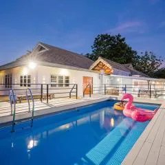 สตาร์ไลท์ พูลวิลล่า ชะอำ หัวหิน