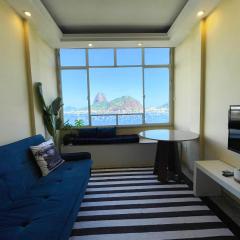 Apartamento à beira-mar com vista para o Pão de Açúcar