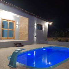 aluga-se casa Itapeva torres