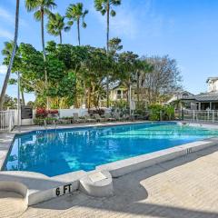 Bayside Escape - 1345
