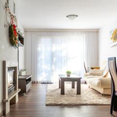 Large One Bedroom with Terrace next to the Ski Lift