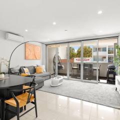 Stylish Spacious Modern 1 BDR Balcony BBQ AirCon Lift