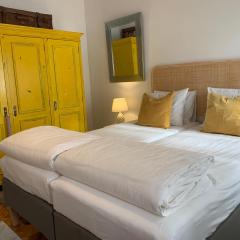 Beautiful Private Room next to Lisbon - NEW
