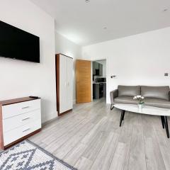 Cute, Stylish 1 Bedroom Leeds City Apartment