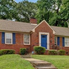 Southern Serenity 3BR Stylish Memphis Oasis