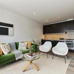 The Wembley Hideaway - Bright 2BDR Flat