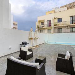 Large, fully equipped maisonette with private POOL by 360 Estates