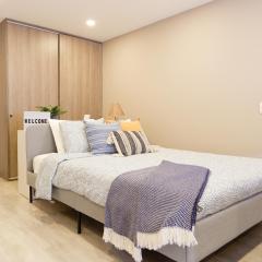 The Petit Flat - Bright & stylish studio apartment near Unicentro