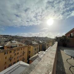 Genova: la libertà dell'attico