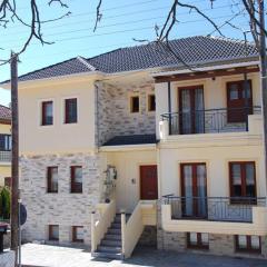 Nikos Apartments