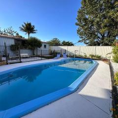 Blue Horizon House with Private Pool. Pet Friendly