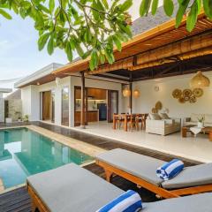 Azure Luxury Villa 5 min to Padang Padang Beach Great Location