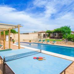 Stunning Home In Marratx With Outdoor Swimming Pool