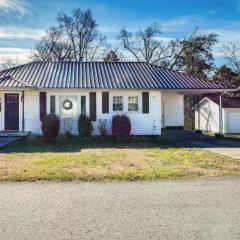 Cozy Shelbyville Home Near Hiking and Distilleries!