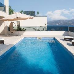 Villa Palm Bay 2, heated pool - 10 m from the sea