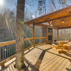 Gorgeous Murphy Cabin with Large Deck 2 Mi to Dtwn!