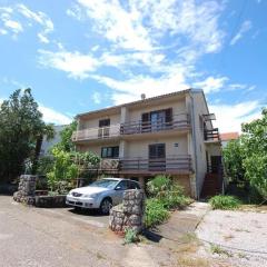 Apartments with parking space Njivice, Krk - 21853