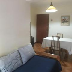 Cerca de la playa y el centro