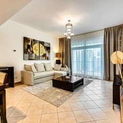 Stunning 1BD Marina view apartment in Dubai Marina