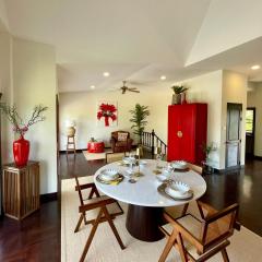 Charming asian style house close to black mountain golf club