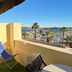 Appartement sur le port vue Mer