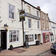 Castle tavern pub&rooms