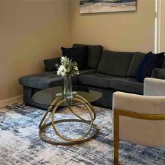 The Heights Luxury Condo 2BR/2BA/2 Beds&1 Sofa Bed