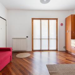 Comfy Studio only 900m from Affori FN Station!