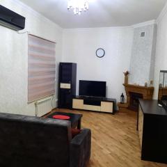 Spacious apartment in the center, near Fountain Square and Sahil metro station