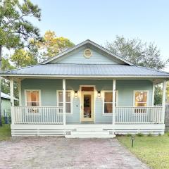 Serene Beach Cottage near 30A Beach and Bay