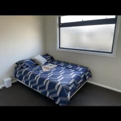 Cosy Room with lock and work area