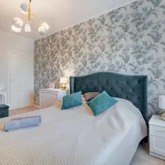 LuxCosy72sq m SelfCheckIn Huge2rooms 9minOldTown FreeParking