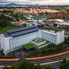 Ramada Plaza by Wyndham Chao Fah Phuket