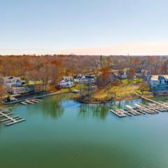 Indy Apartment on Geist Reservoir with Deck and Views!
