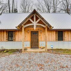 Peaceful Hikers Hideaway with Deck on 1 Acre!