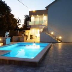 Family friendly house with a swimming pool Vinovac, Zagora - 22041