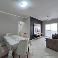 Guilhermina! 2dorm, lado praia, Ambiente Familiar!