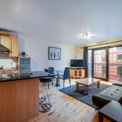 Pass the Keys Bright & Beautiful 2BR Apt in the Heart of Belfast
