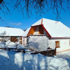 Chata Chotár Nová Baňa